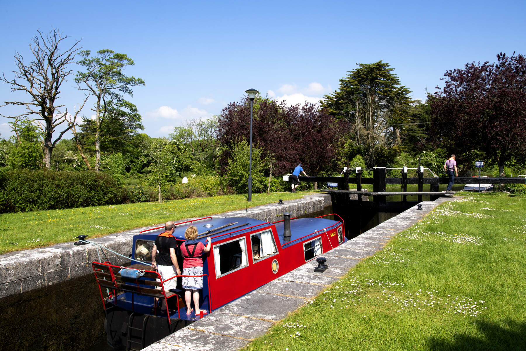 Red Barge Clondra Village Co Longford Web Size